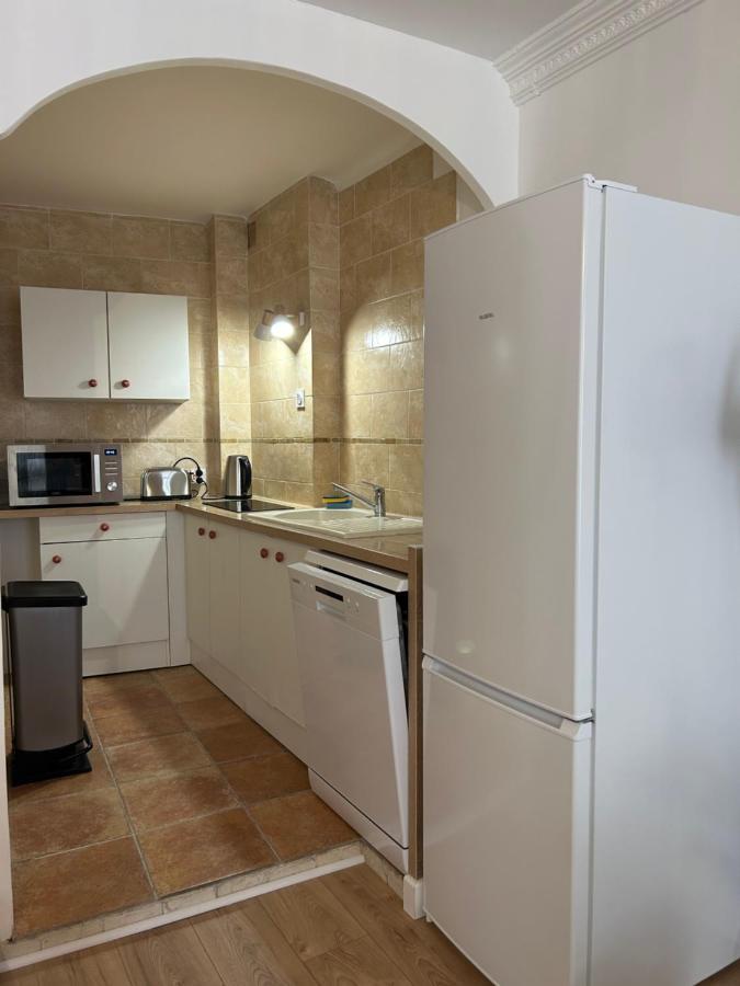 Duplex Climatise Proche Port Toulon Apartment Exterior photo
