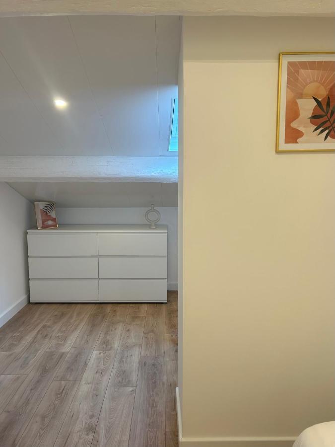 Duplex Climatise Proche Port Toulon Apartment Exterior photo